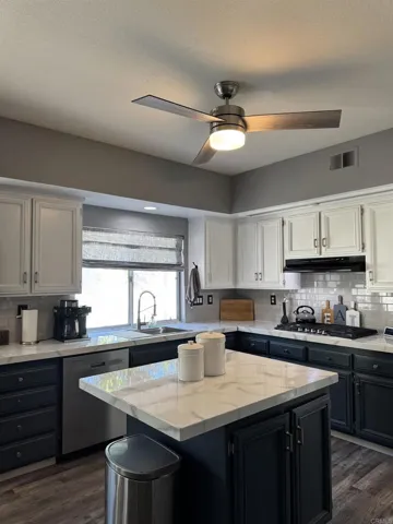 39839 Avenida Palizada, Murrieta, California 92563