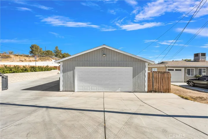 16311 Seneca Road, Victorville, California 92395