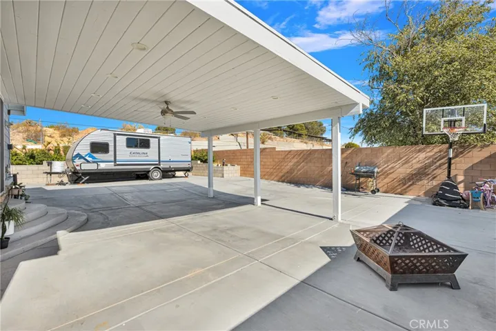 16311 Seneca Road, Victorville, California 92395