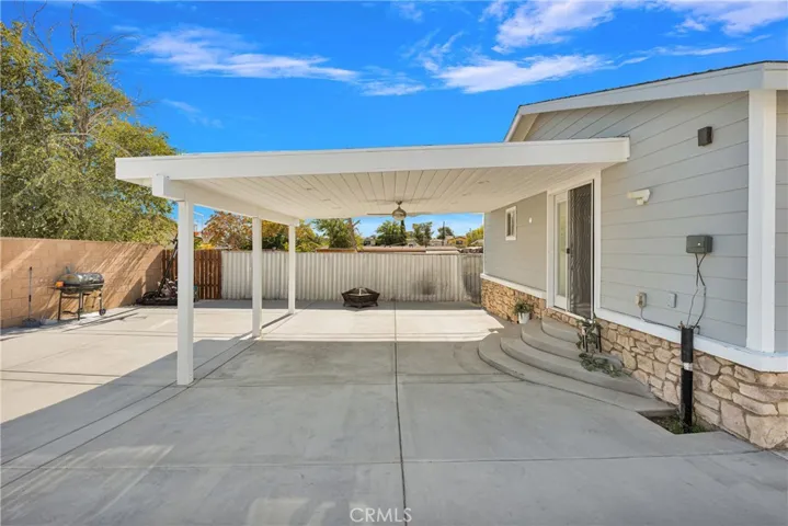 16311 Seneca Road, Victorville, California 92395