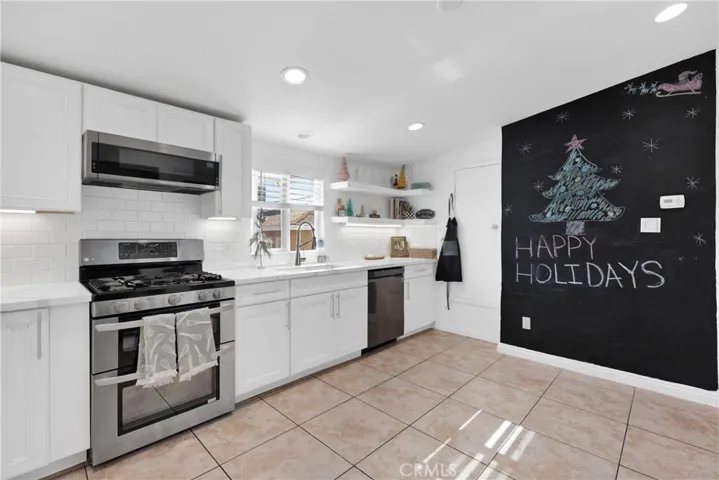 16311 Seneca Road, Victorville, California 92395
