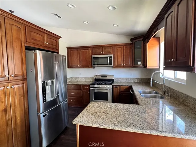 4282 Shetland Lane, Jurupa Valley, California 92509