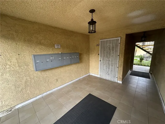 10518 Western Avenue, Downey, California 90241