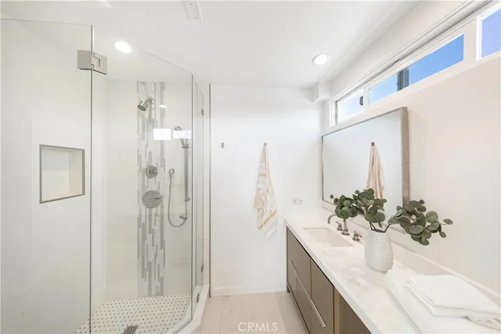 1921 Sabrina, Corona Del Mar, California 92625