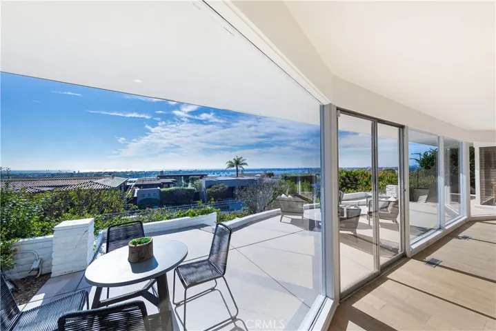 1921 Sabrina, Corona Del Mar, California 92625