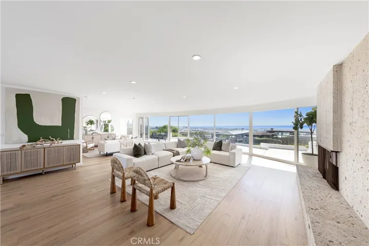1921 Sabrina, Corona Del Mar, California 92625