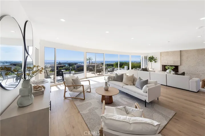 1921 Sabrina, Corona Del Mar, California 92625