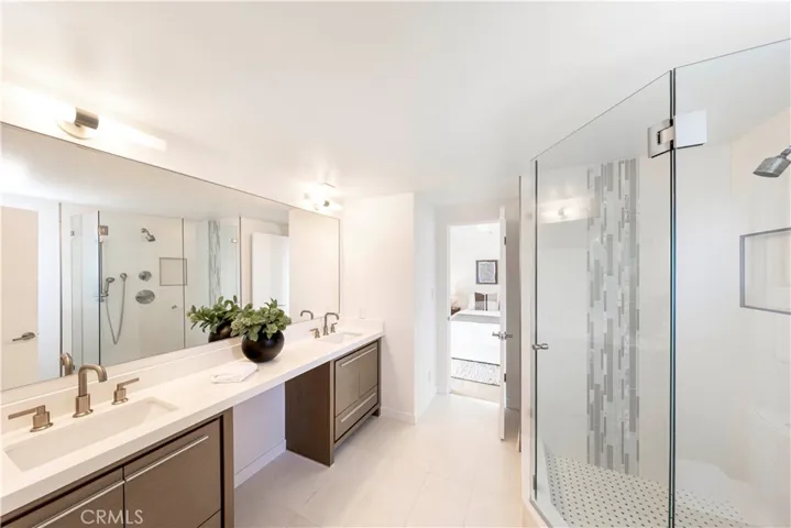 1921 Sabrina, Corona Del Mar, California 92625