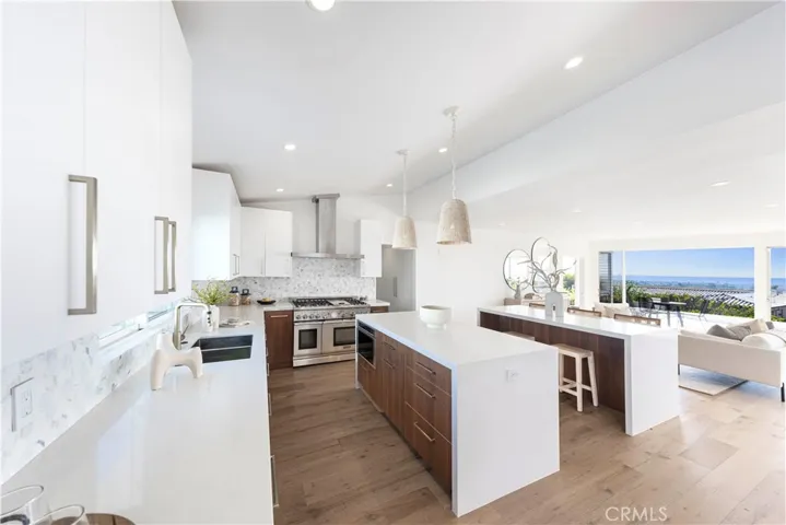 1921 Sabrina, Corona Del Mar, California 92625
