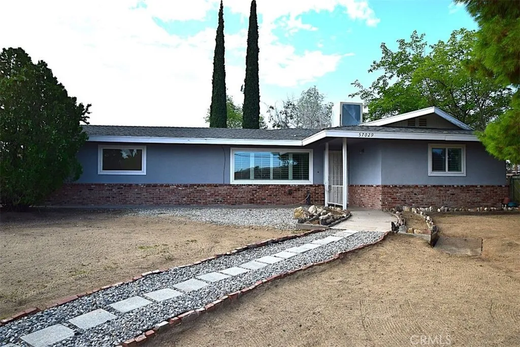 57029 Onaga Trail, Yucca Valley, California 92284 home-pic-0