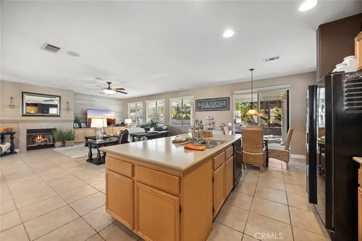 1826 Morfontaine Way, Corona, California 92883