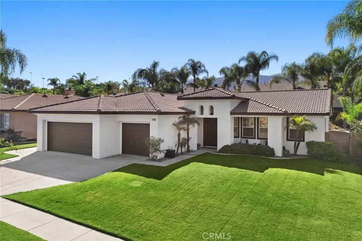 1826 Morfontaine Way, Corona, California 92883