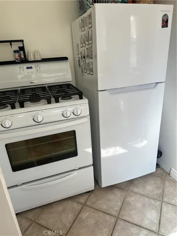 Studio Kitchen