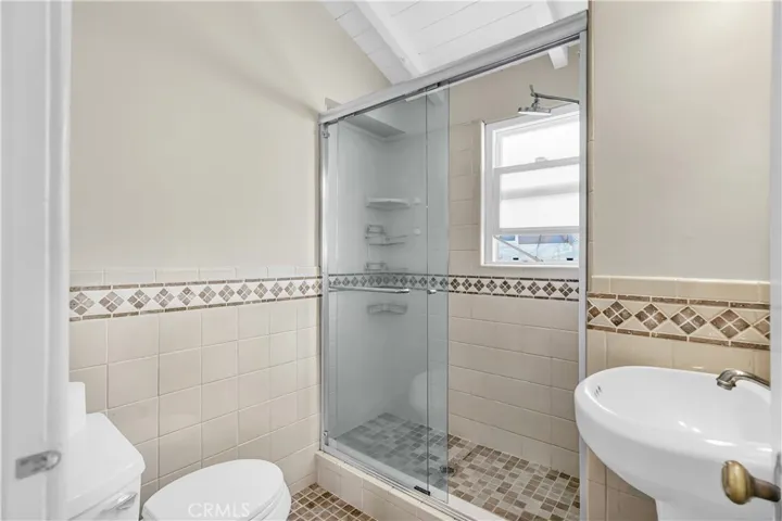 Apartment Bath