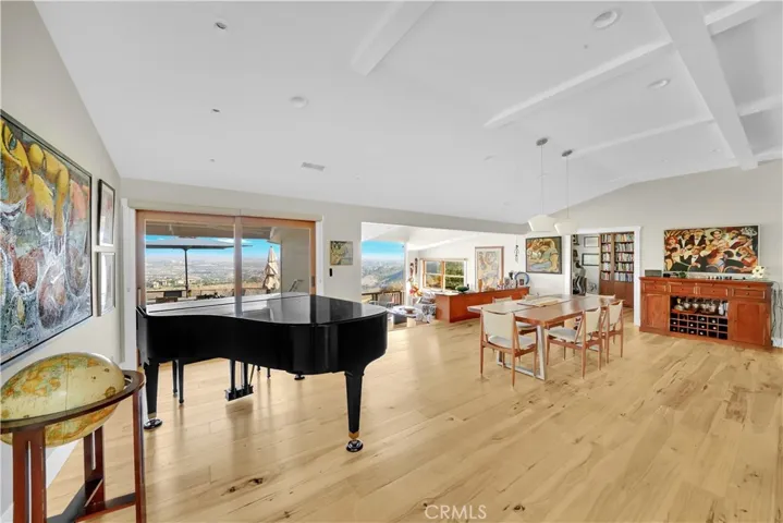 3064 Nestall Road, Laguna Beach, California 92651