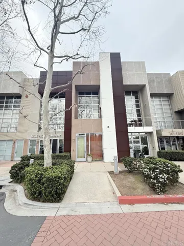 177 E City Place Drive, Santa Ana, California 92705