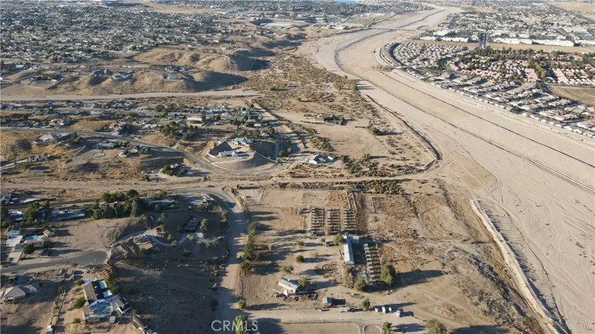 19000 Talisman Street, Hesperia, California 92345
