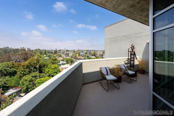 3740 Park Blvd 613, San Diego, California 92103