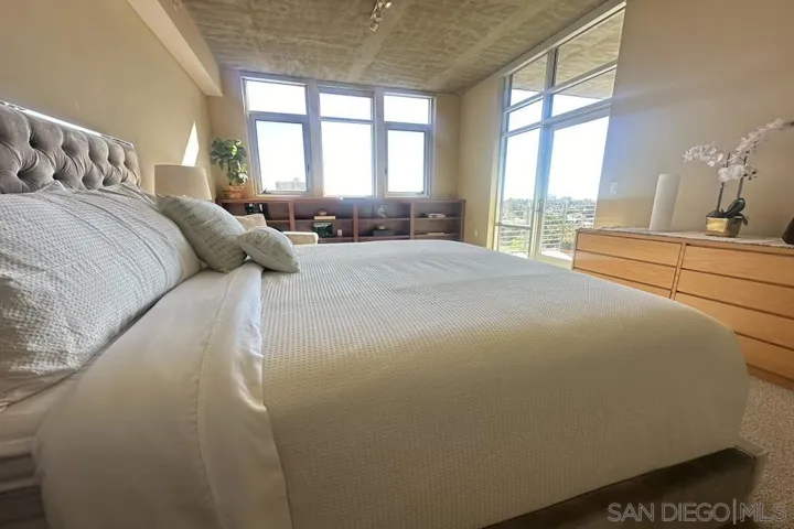3740 Park Blvd 613, San Diego, California 92103