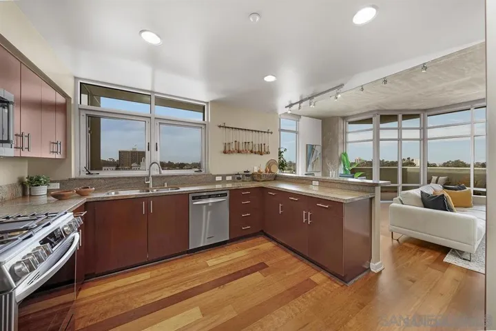 3740 Park Blvd 613, San Diego, California 92103