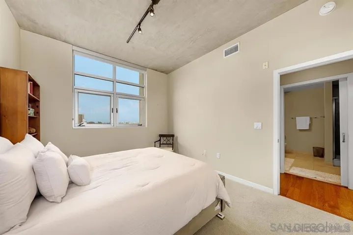 3740 Park Blvd 613, San Diego, California 92103