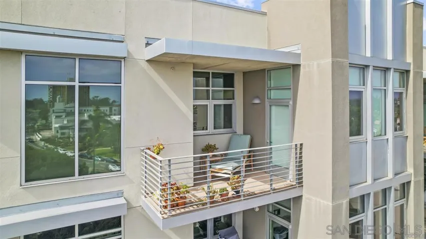3740 Park Blvd 613, San Diego, California 92103