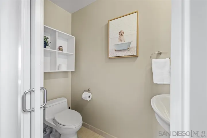 3740 Park Blvd 613, San Diego, California 92103