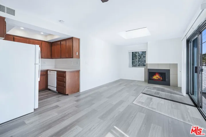 3615 Veteran Avenue 12, Los Angeles, California 90034