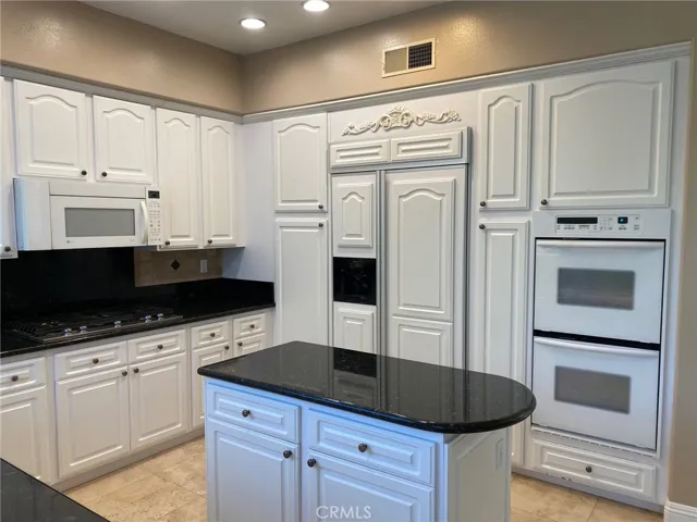 357 S San Vicente Lane, Anaheim Hills, California 92807