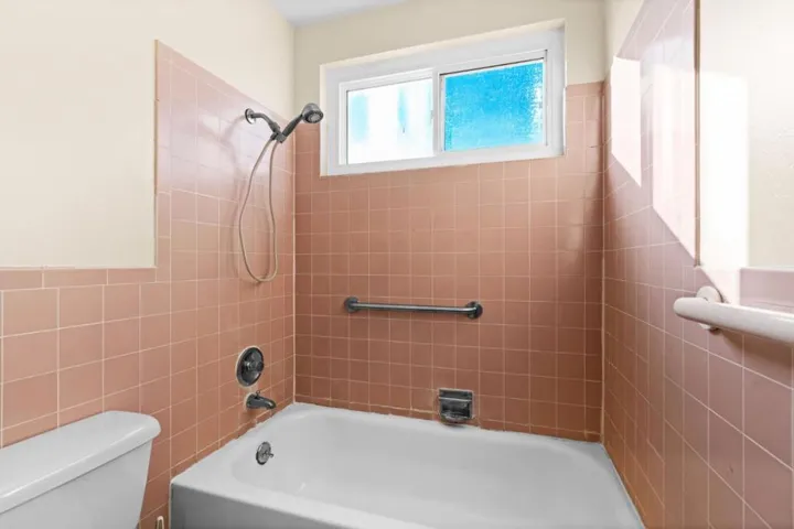 370 Coral Ridge Drive, Pacifica, California 94044