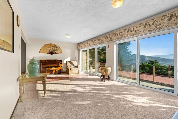 370 Coral Ridge Drive, Pacifica, California 94044