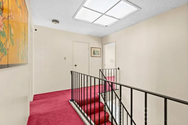 370 Coral Ridge Drive, Pacifica, California 94044