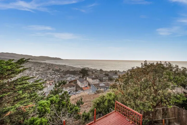 370 Coral Ridge Drive, Pacifica, California 94044