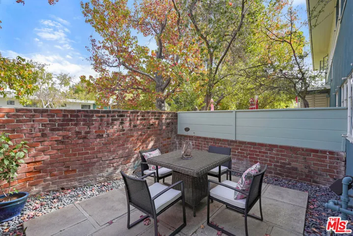 5296 1/2 Village, Los Angeles, California 90016