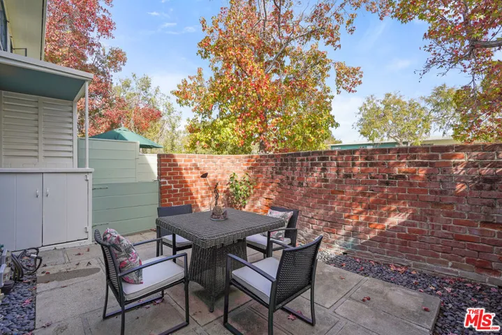 5296 1/2 Village, Los Angeles, California 90016