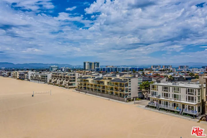 4403 Ocean Front Walk 104, Marina Del Rey, California 90292