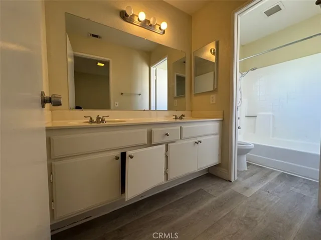 10572 Pepper Ridge Lane, Moreno Valley, California 92557