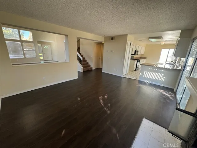 10572 Pepper Ridge Lane, Moreno Valley, California 92557