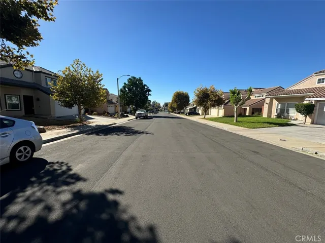 10572 Pepper Ridge Lane, Moreno Valley, California 92557