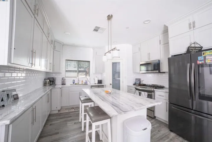 516 Todhunter Ave, West Sacramento, California 95605
