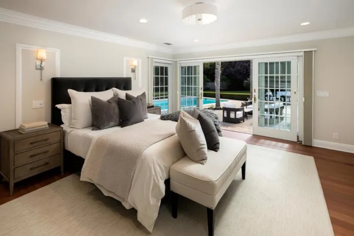12264 Tepa Way, Los Altos Hills, California 94022