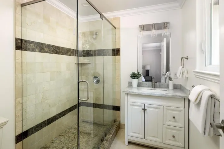 12264 Tepa Way, Los Altos Hills, California 94022