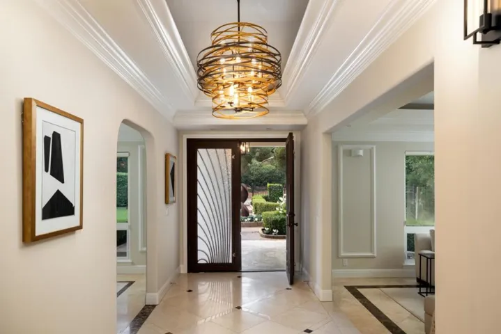 12264 Tepa Way, Los Altos Hills, California 94022