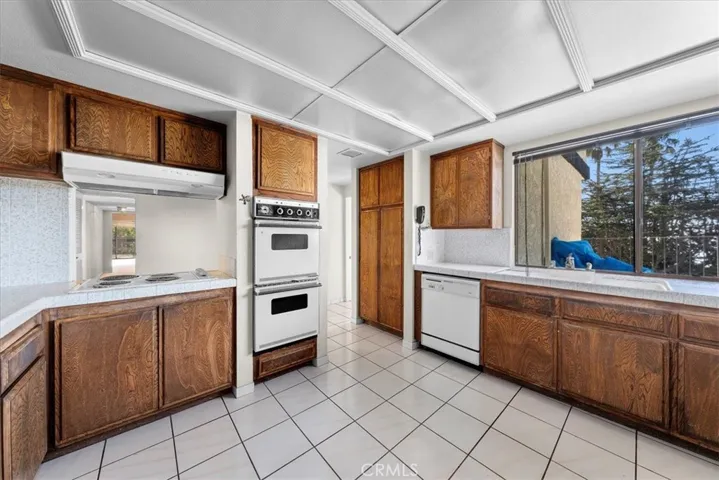 6327 Tarragon Road, Rancho Palos Verdes, California 90275