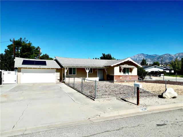34254 Rosemont Drive, Yucaipa, California 92399