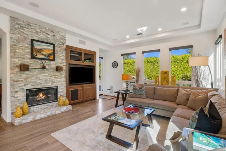 31-web-or-mls-2H8A2140