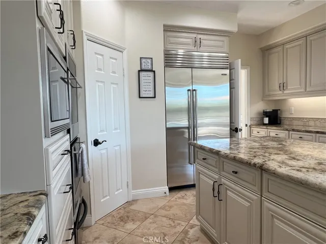 27160 Big Horn Mountain Way, Yorba Linda, California 92887