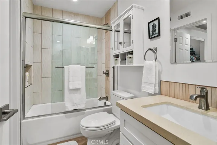 Light and bright bathroom.