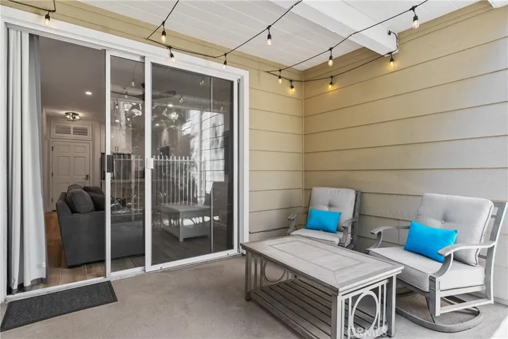 20341 Bluffside Circle 107, Huntington Beach, California 92646