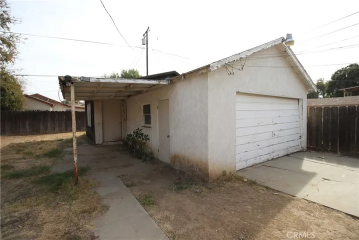 1602 Hurrle Street, Bakersfield, California 93308